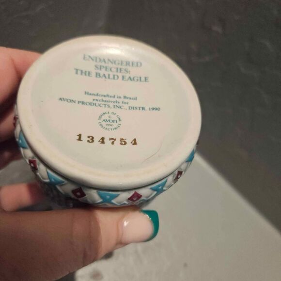 1990 Avon Ceramic Endangered Species THE BALD EAGLE Stein Mug 6" - Picture 6 of 7